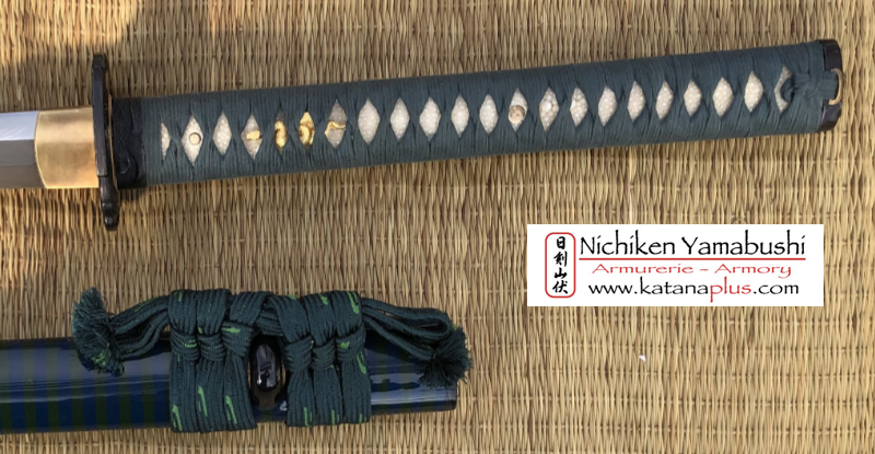 Armurerie Nichiken Yamabushi: sabres japonais fonctionnels, katana,  wakizashi, tanto, armes d'auto-défense, couteaux de chasse et couteaux de  lancer